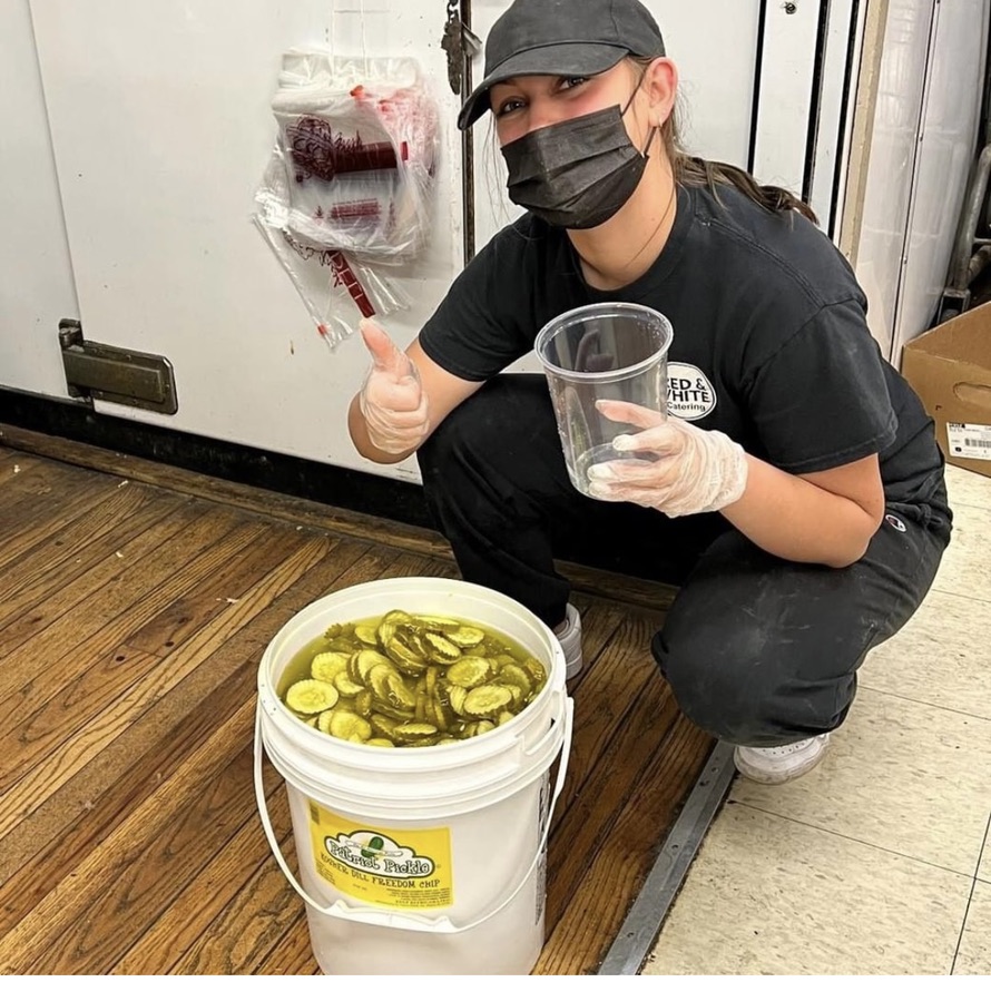 FF6B904A-558A-4D29-9935-94768A8304D7_1_105_c Chloe